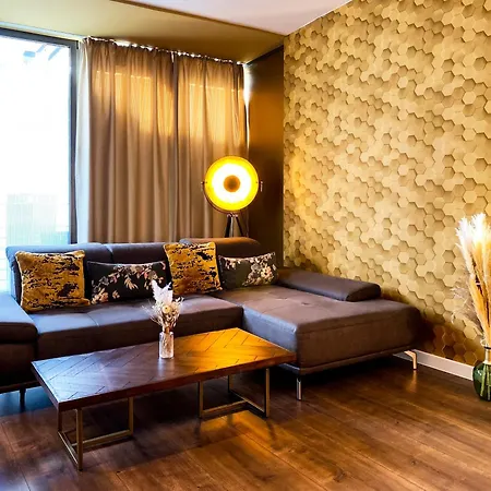 Exklusives Sunrise Apartment *