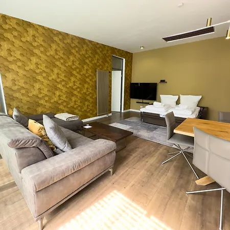 Exklusives Sunrise Apartment